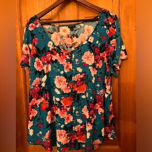Torrid Floral Top Size 3